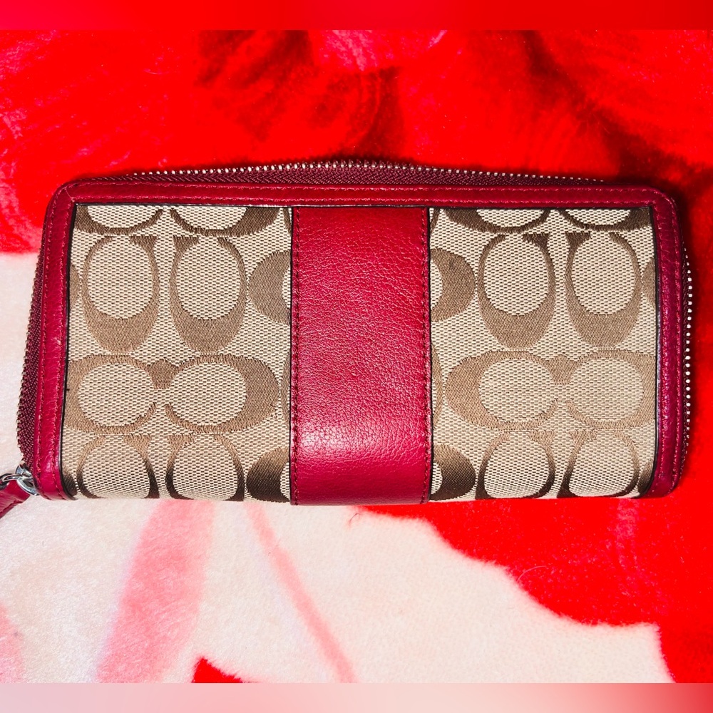 Coach F51770 Wallet Park Signature Accordion Zip Around Khaki Mahogany EUC